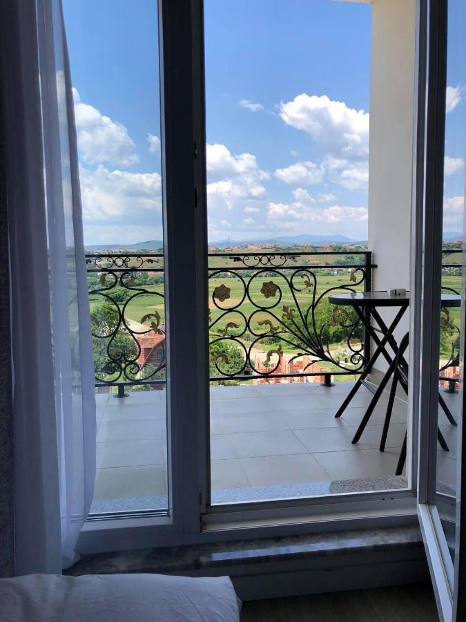 Hotel Dardani Titova Mitrovica Eksteriør billede